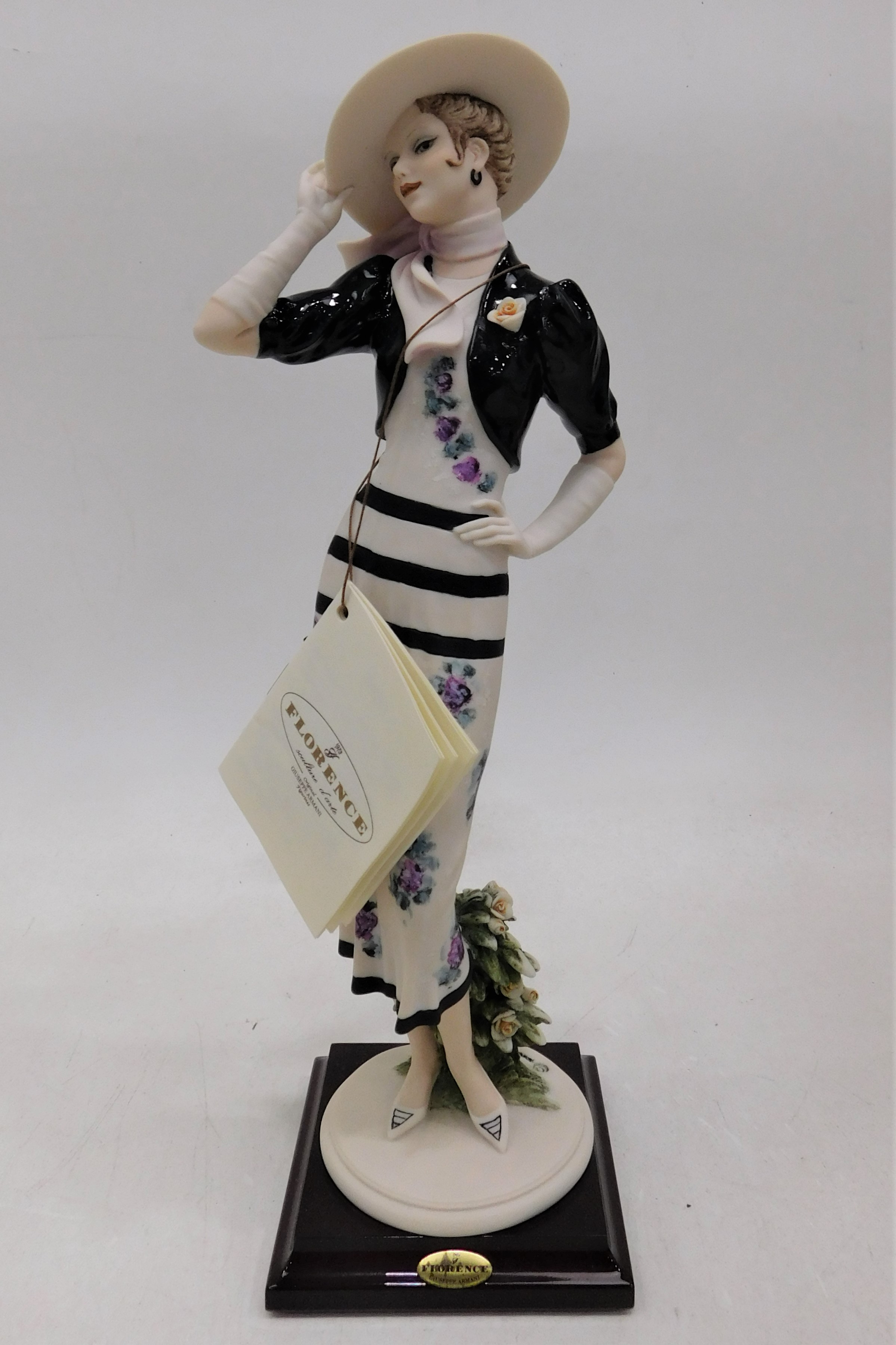 Buy the Vintage Giuseppe Armani Florence Porcelain Lady Tiffany Figurine  Sculpture IOB | GoodwillFinds