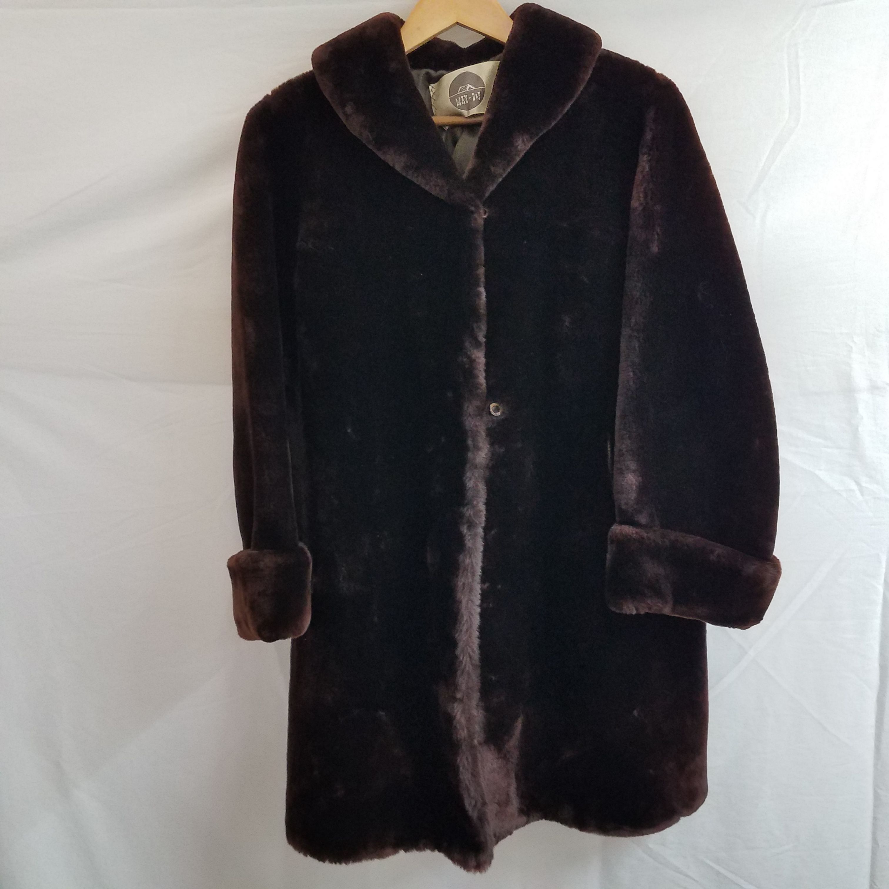 Buy the Vintage genuine fur women's brown trapeze coat | GoodwillFinds