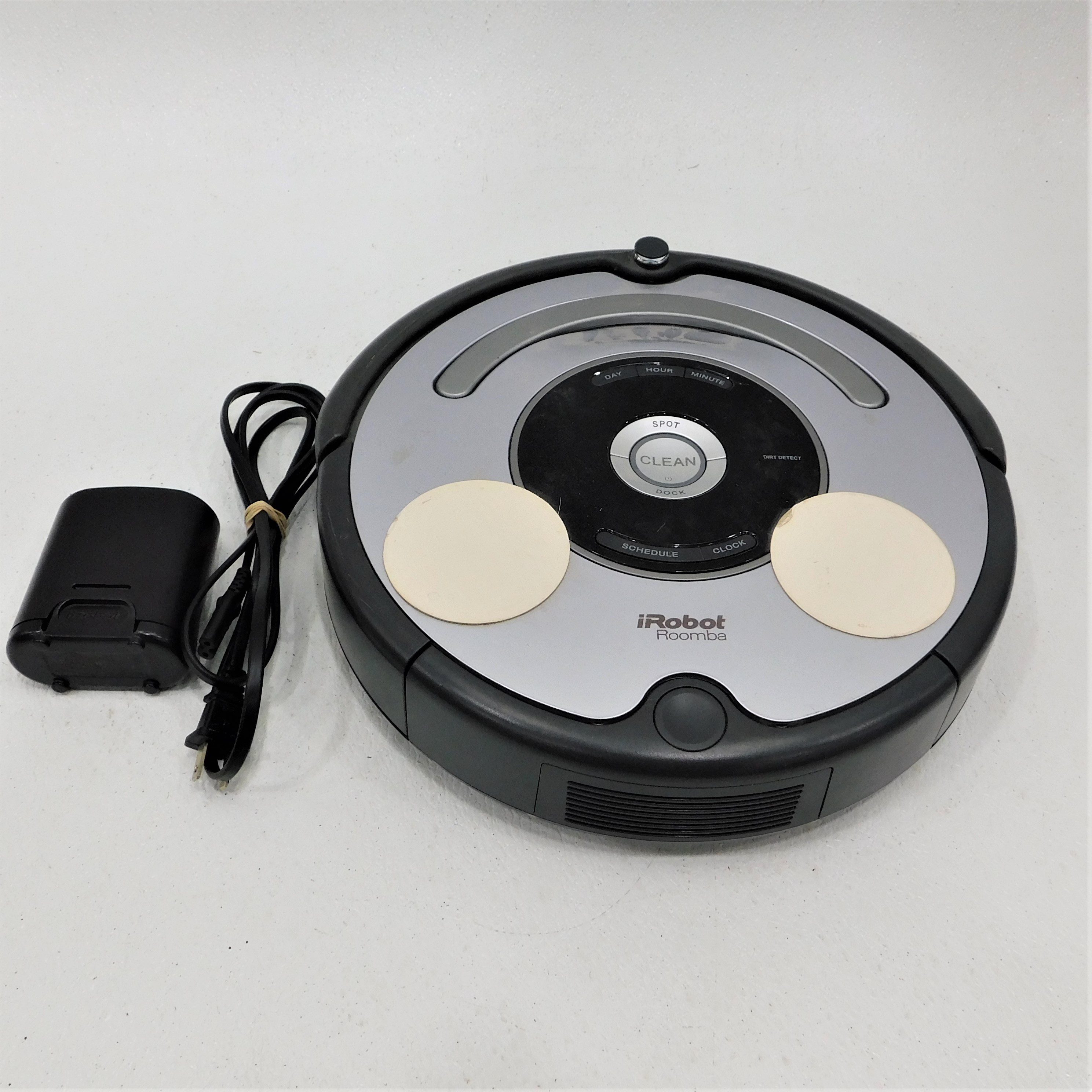 samtale vidne afstemning Buy the Irobot Roomba 655 Pet Series Vacuum | GoodwillFinds