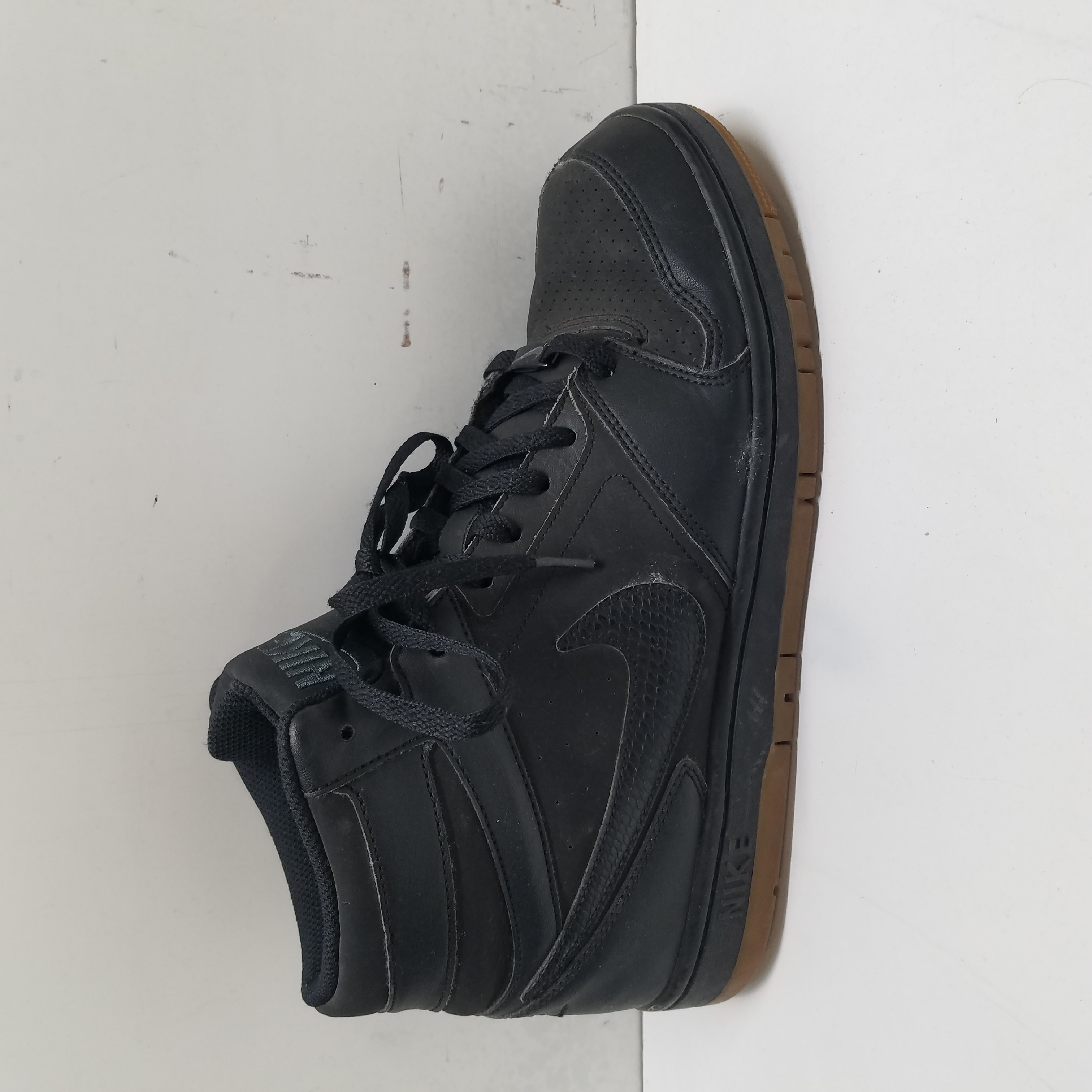 Buy the Nike Air Prestige 4 High Men Shoes Black Size 10.5 | GoodwillFinds
