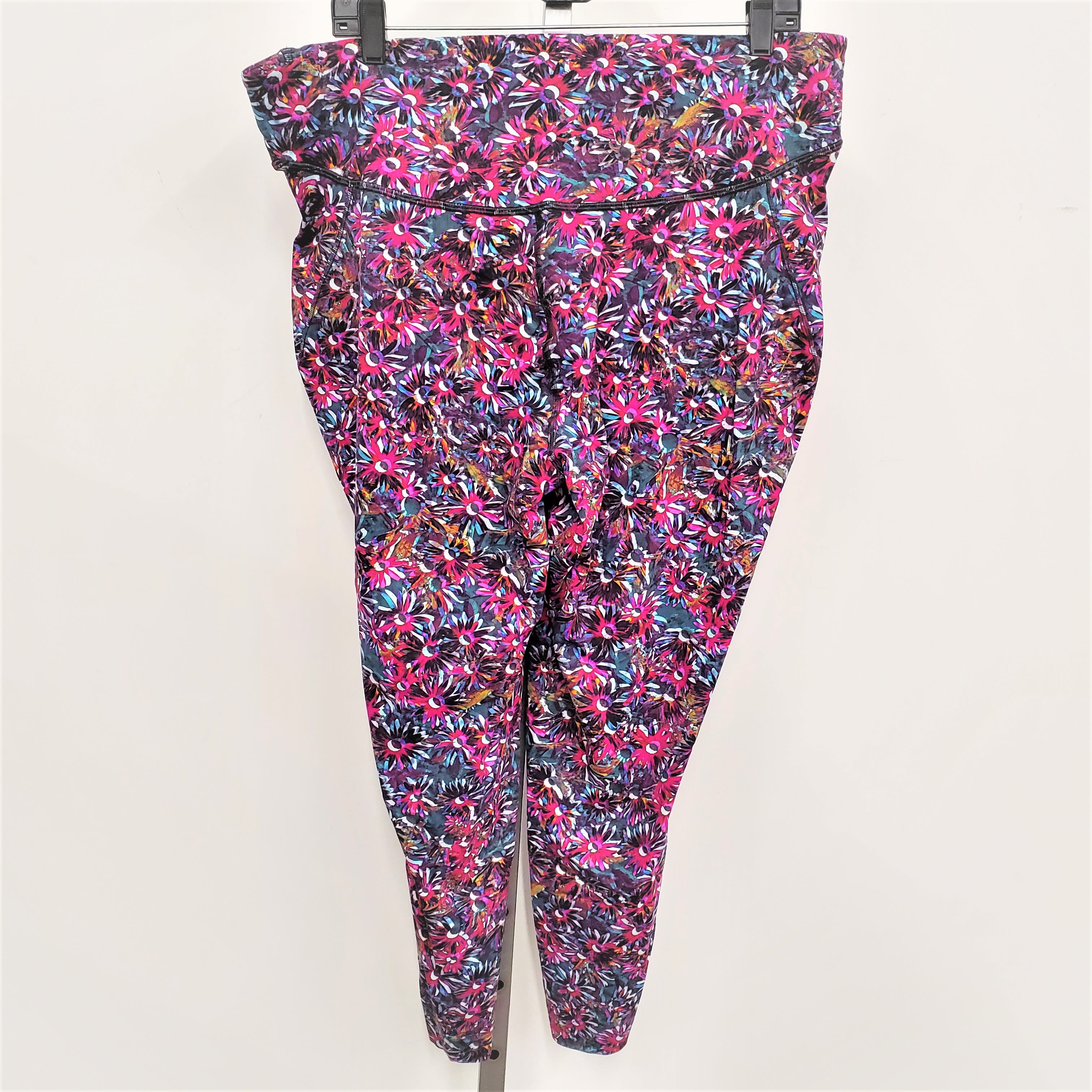 Buy Lululemon Floral Electric Daisy Print High Rise Athletic Leggings  Multicolor / Womens 18 for USD 59.99 | GoodwillFinds