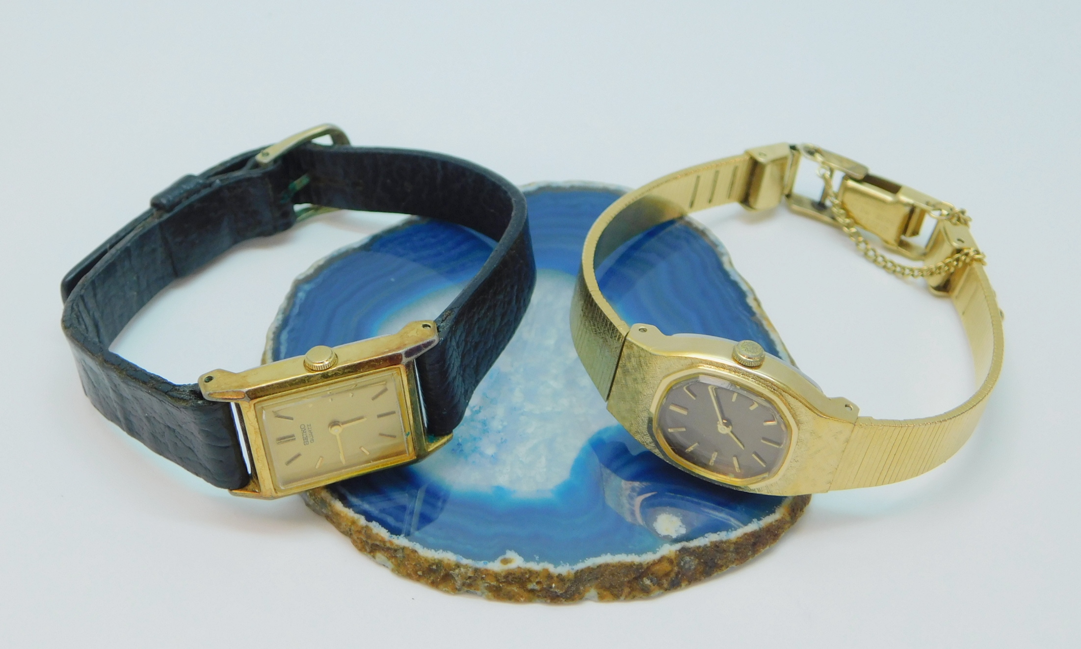 film Ung sponsoreret Buy the Vintage Seiko Quartz Gold Tone & Leather Band Women's Dress Watches  | GoodwillFinds