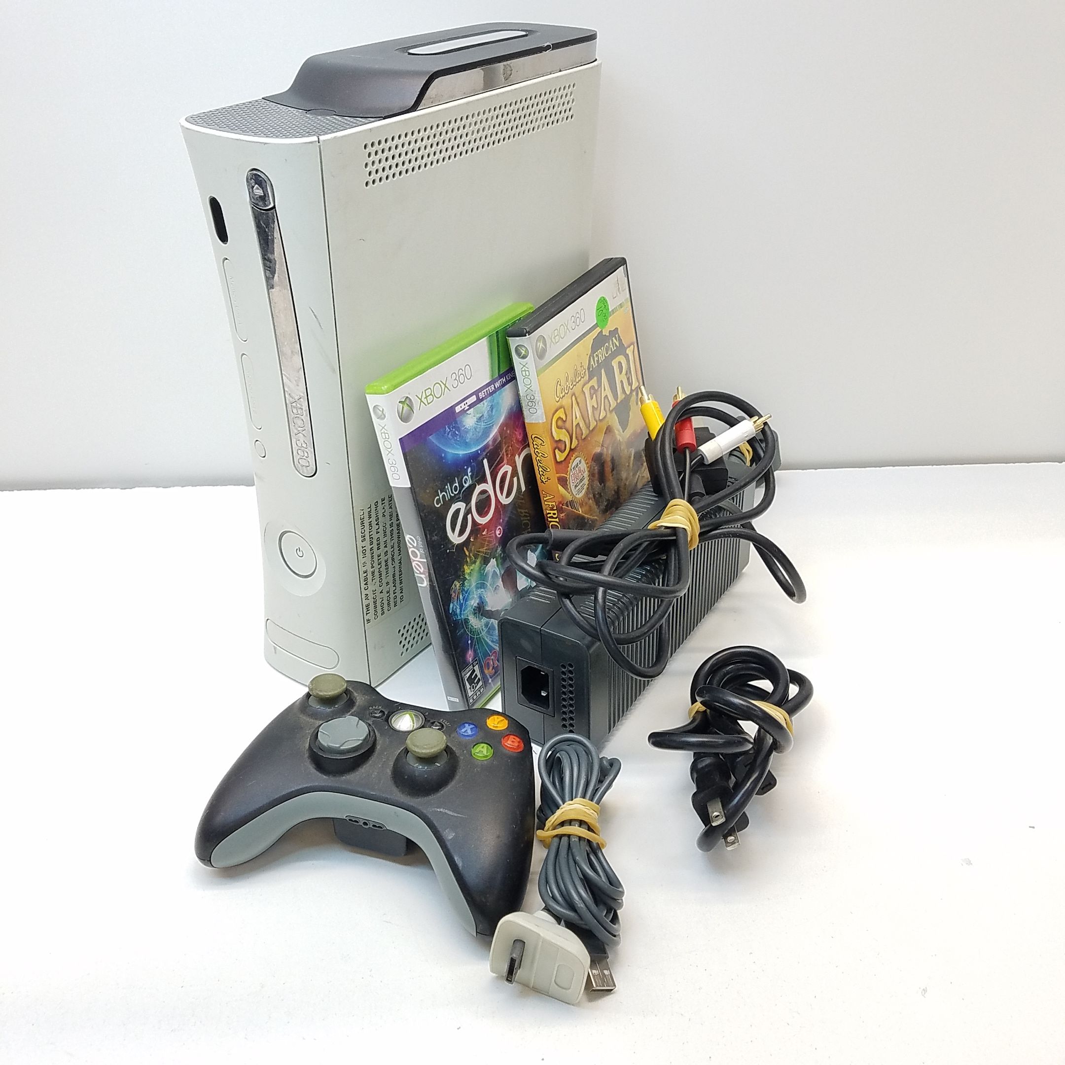 Microsoft Xbox 360 Elite Gaming Consoles for sale in São Gonçalo