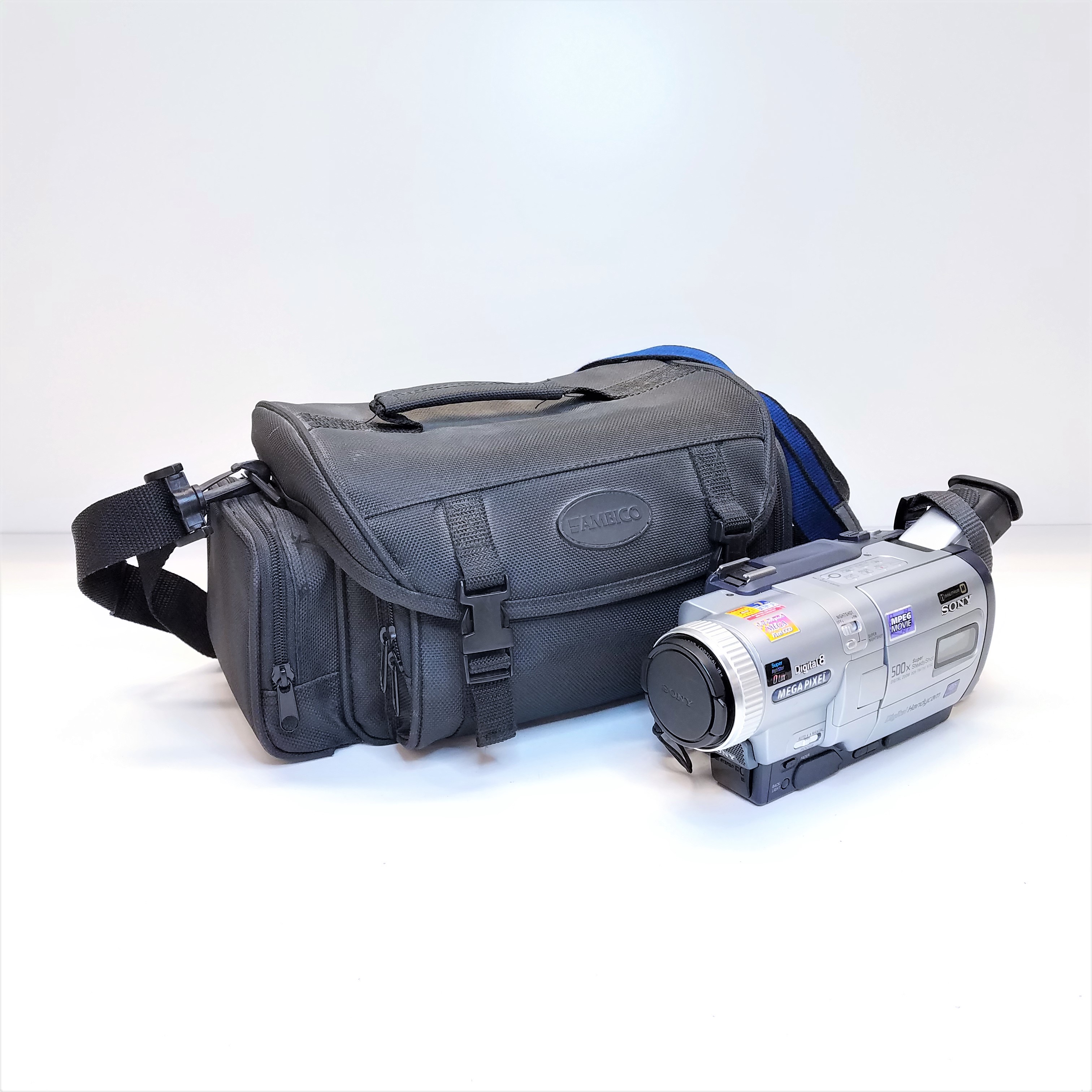 Buy the Sony Handycam DCR-TRV730 Digital8 Camcorder | GoodwillFinds
