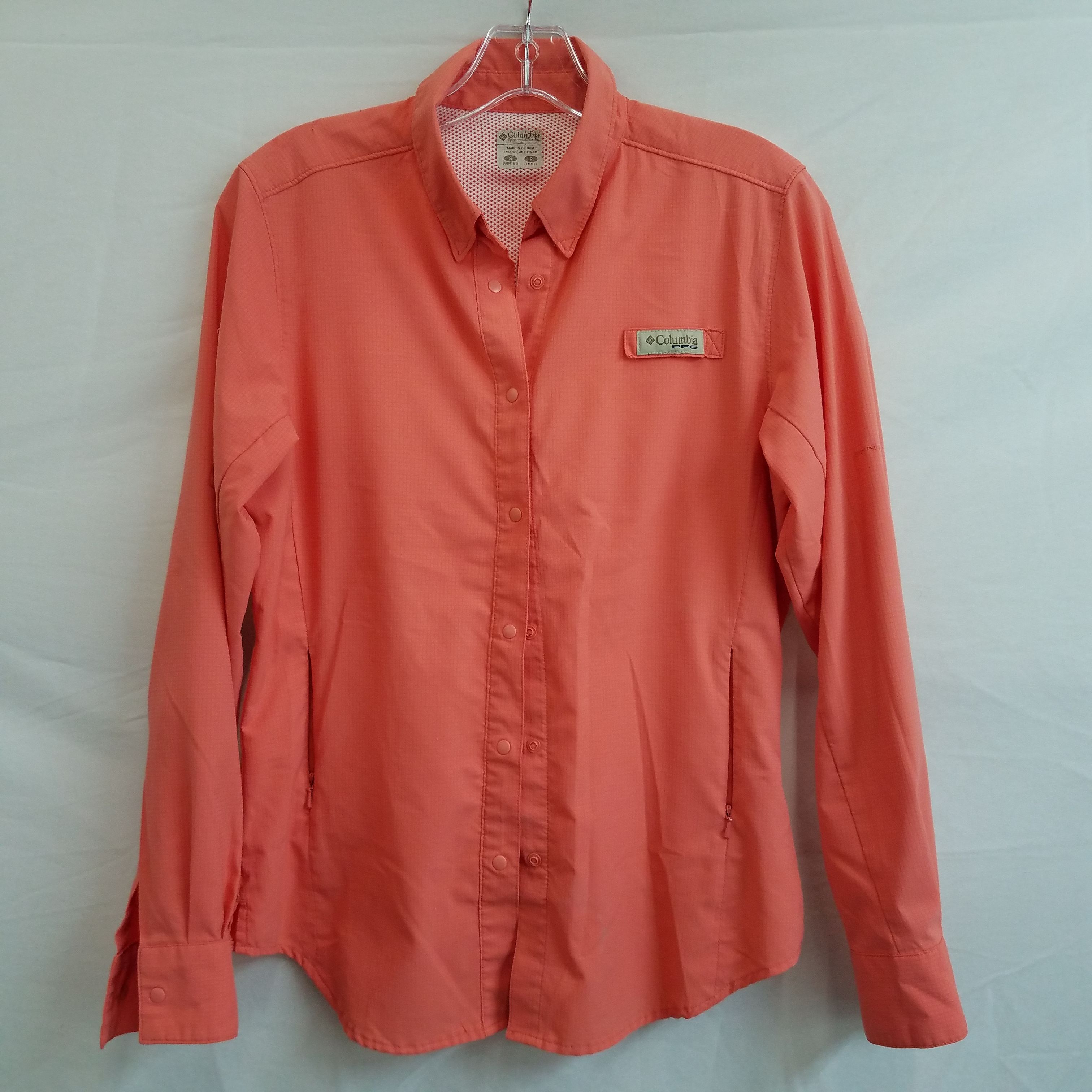 Buy the Columbia salmon pink outdoor button shirt women's S